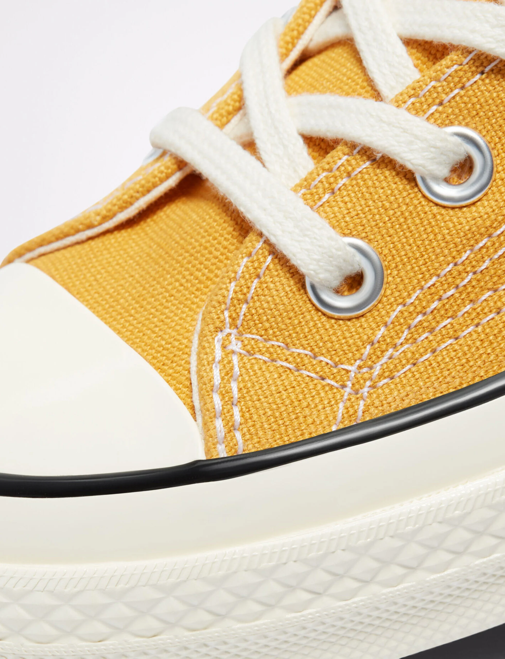 CONVERSE CHUCK 70 162063 LOW Sunflower Yellow - Image 4