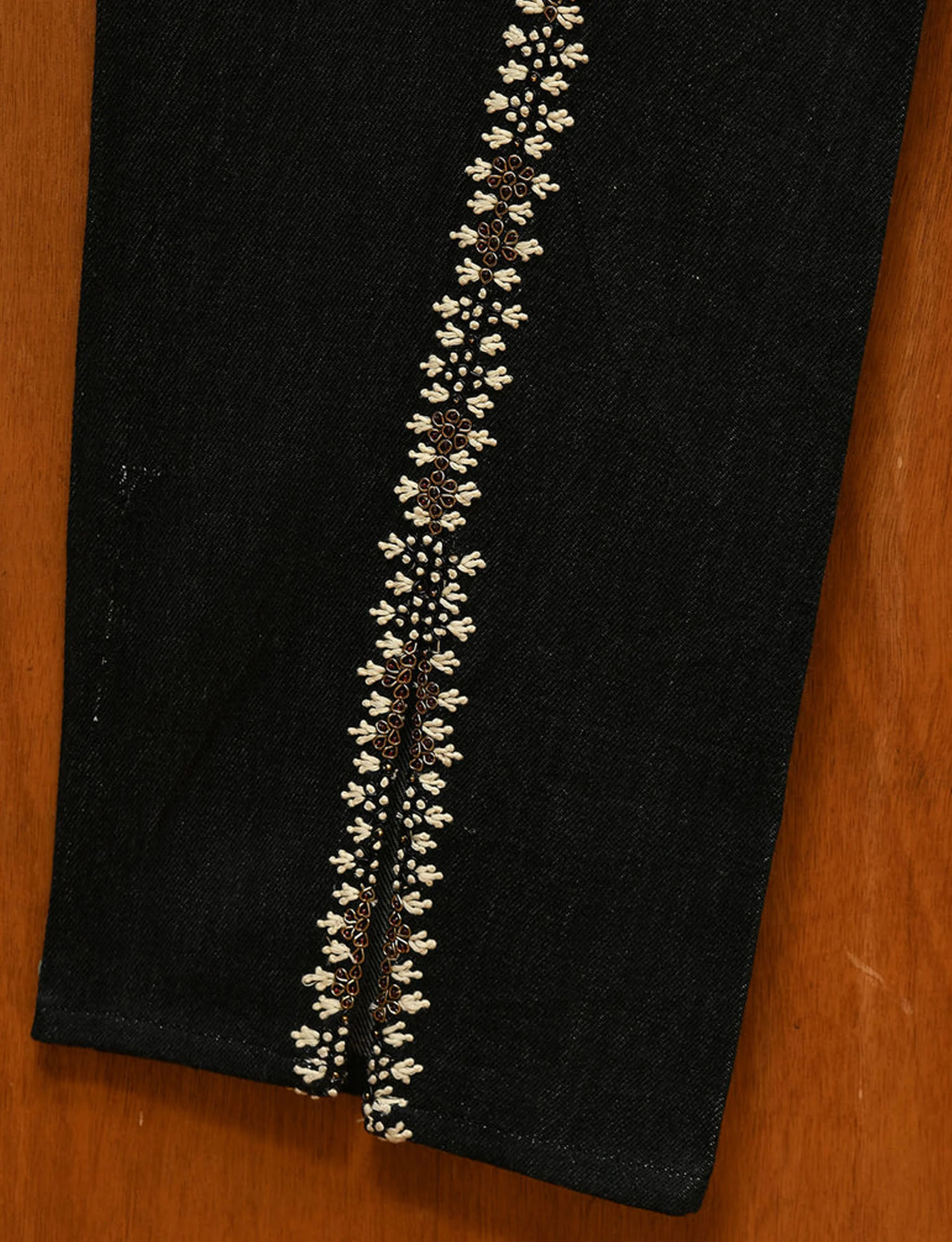 KARTIK RESEARCH SPLIT DENIM Hand Embroidered Black/White/Red - Image 3
