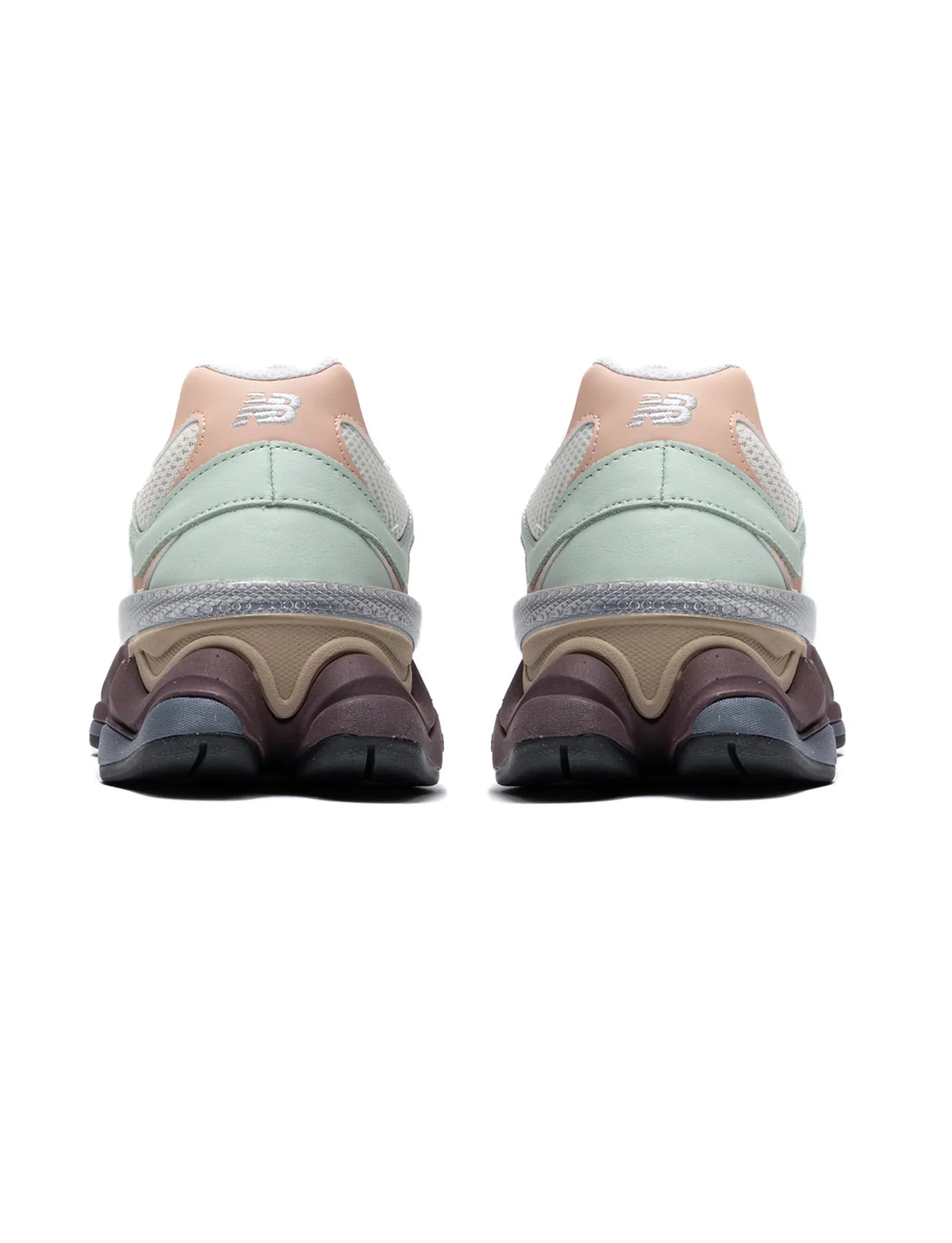 NEW BALANCE 9060 CLAY ASH - Image 4