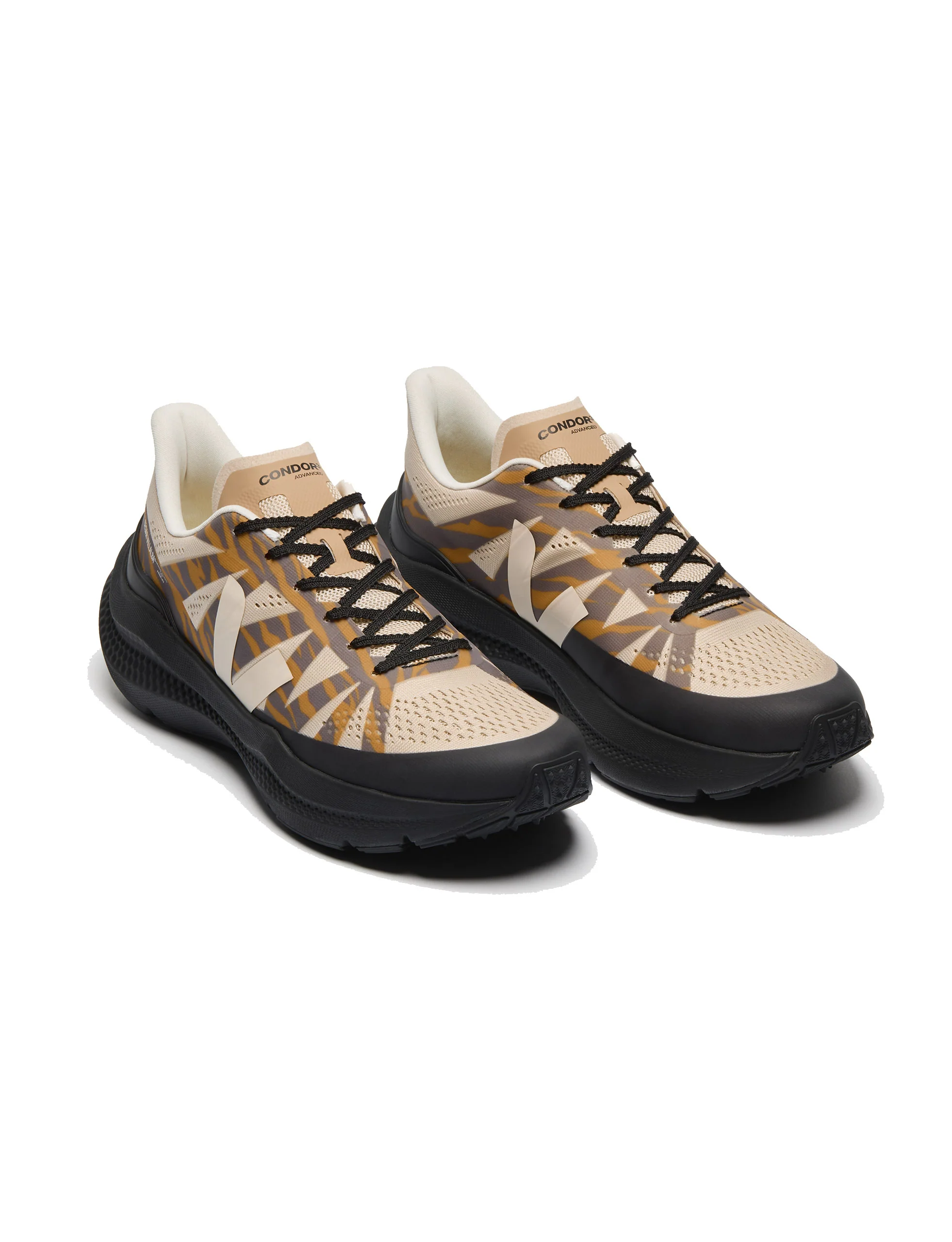 VEJA X CESAR VILLALBA CONDOR 3 ADVANCED AREIA CASHEW OURO - Image 2