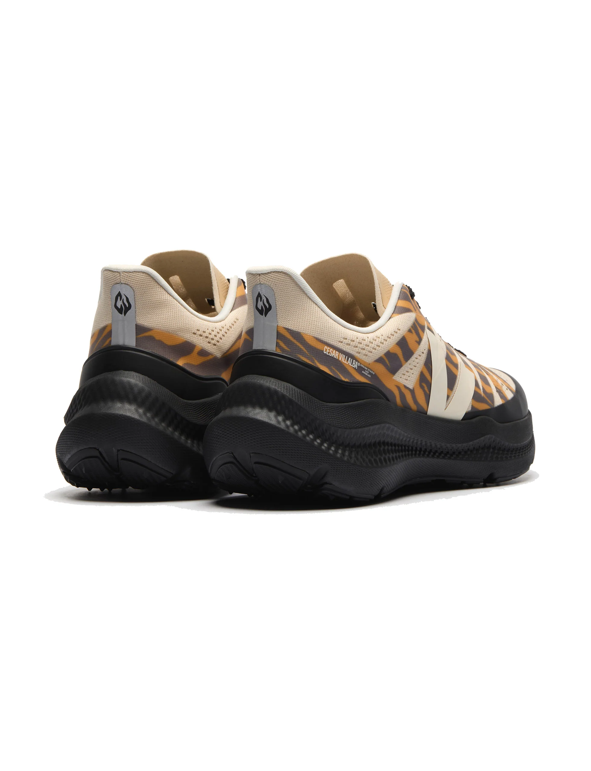 VEJA X CESAR VILLALBA CONDOR 3 ADVANCED AREIA CASHEW OURO - Image 3