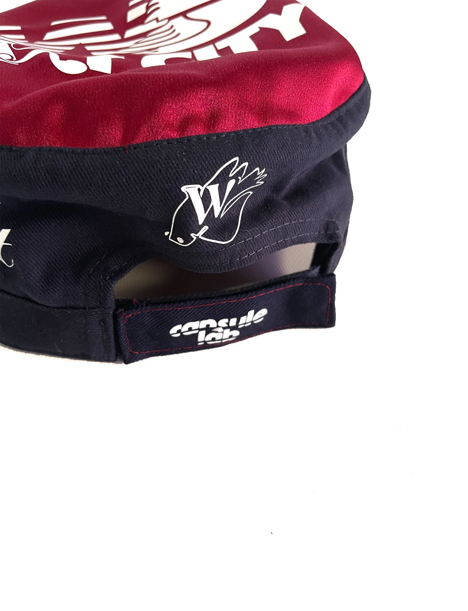 We made Art cap burgundy / navy - Image 5